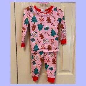 SHEIN Pink Festive Kids Pajama Set
